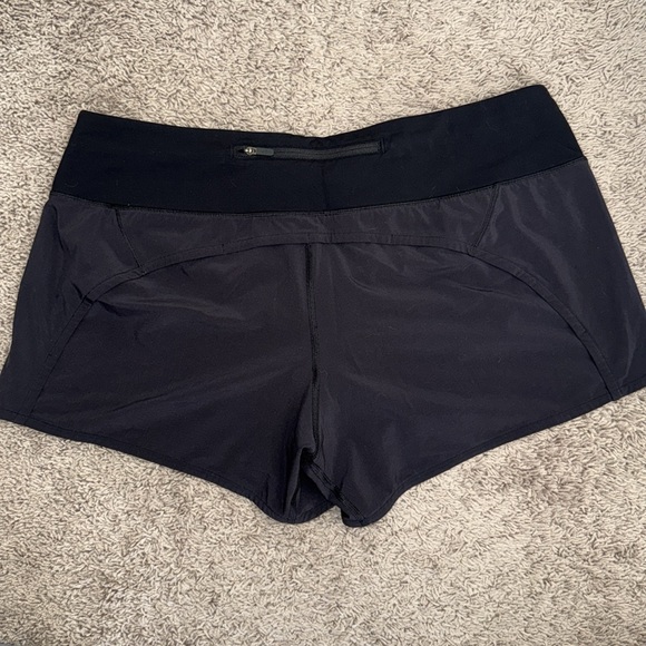Lululemon Speed Up Short *Long 4" - Picture 3 of 7